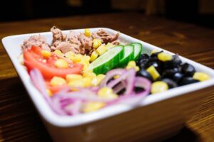 Salată cu Ton Royal Pizza Timisoara 2